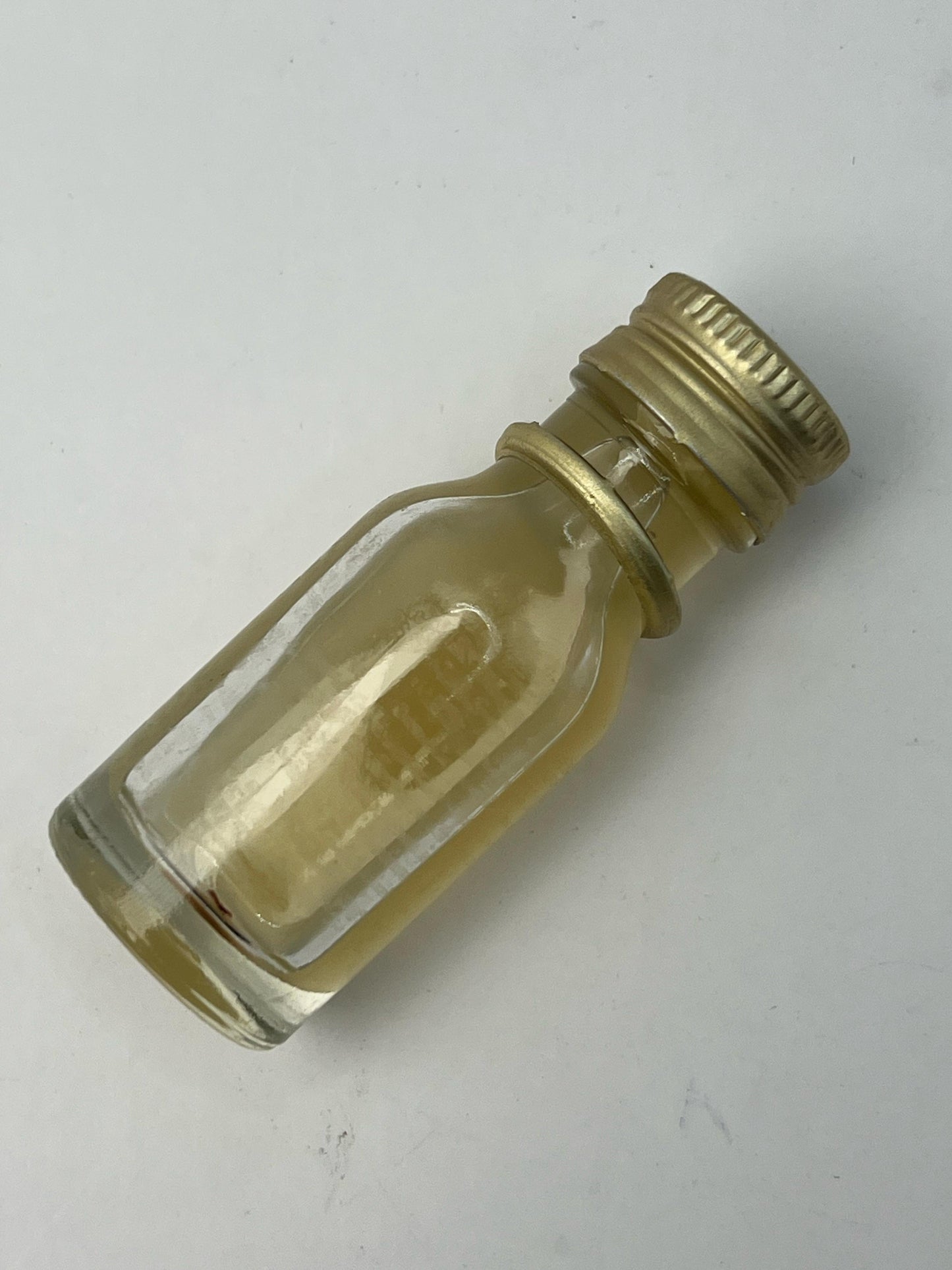 Roghan Balsan (filtered) authentic from Saudia Arabia - Hakeem Supplements